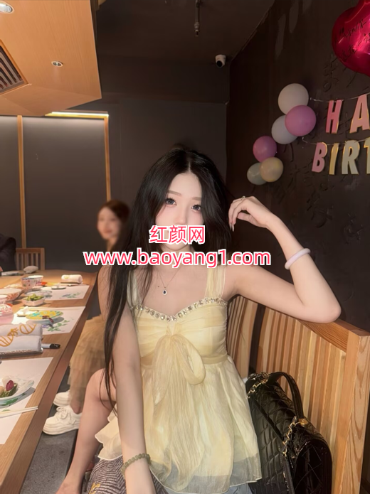 广东  肤白甜美 06年女女